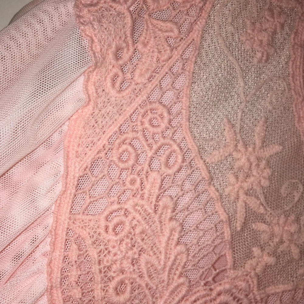 Blouse - Picture 2 of 4